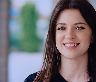 Marta Cavaglieri durante il trattamento di invisalign