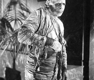 Lon Chaney as Kharis, the Mummy
