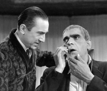 Bela Lugosi tortures Boris Karloff