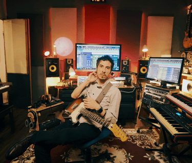 Productor musical, Ricardo Salvador, Estudio de grabación en Ciudad de México, FaroSónico