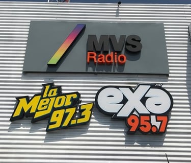 MVS RADIO: EXA FM, LA MEJOR FM, FM GLOBO, MVS NOTICIAS