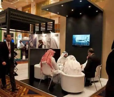 ظل ونور :تفاصيل الديكورات الداخلية للبوثات: صور تبرز التفاصيل الدقيقة في ال