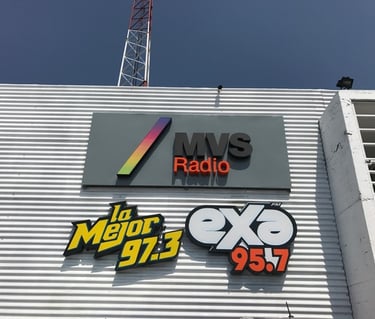 MVS RADIO: EXA FM, LA MEJOR FM, FM GLOBO, MVS NOTICIAS