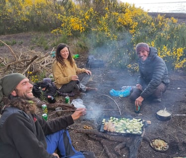 bivouac sauvage aventure camps feu rivière aventure 2025