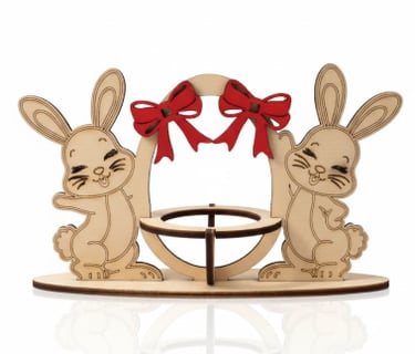 HANDGEFERTIGTER EIERHALTER AUS HOLZ – HASENMOTIV MIT LASERGRAVUR BUCHS SG