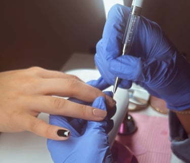 nails by nails by linds and Lindsay Walter at Meraki and Co salon and spa 