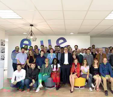 photo de groupe en entreprise