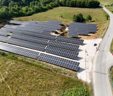 Solarni paneli na planini