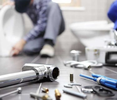 Mantenimiento y reparación sanitarias de fugas de agua y desagüe