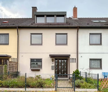 Reihenmittelhaus in Nürnberg-Thon – typische Immobilie für professionelle Immobilienbewertung - Vermarktung durch Reidelbach