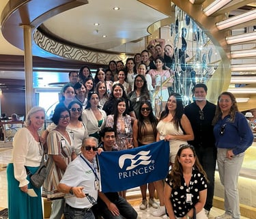 Visita de inspección de agentes de viajes independientes en crucero Princes en Puerto Vallarta