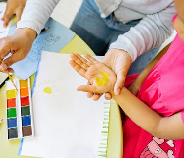 Juego guiado para estimular sentidos, creatividad y desarrollo integral.