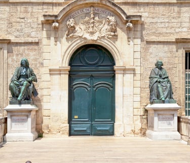 Image de la porte d'entrée de la facultée de médecine de Montpellier