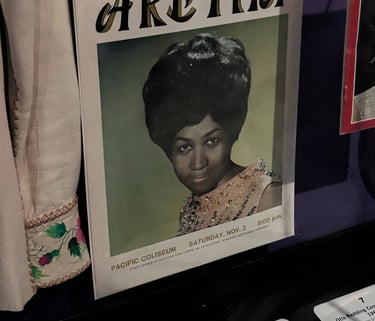 A picture of the Rock and Roll Hall of Fame exhibit on Arethra Frankin