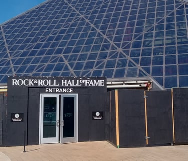A picture of the entrance to the Cleveland Rock and Roll hall of fame.