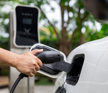 Instalación de punto de carga de vehículo eléctrico
