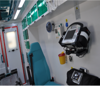 سيارة إسعاف مربعة