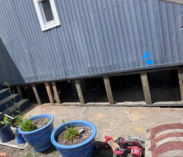 house with open crawl space