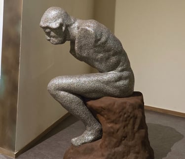 Lee Soon-jong sculpture, Mourning Person