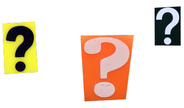 Vraagtekens uitgeknipt op geel, oranje en zwart