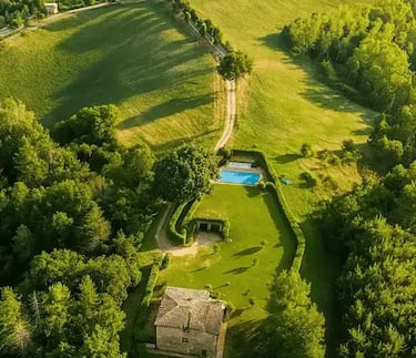 Villa di lusso con piscina nelle Marche