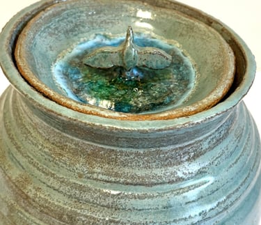 urne funeraire ( couvercle oiseau - Estelle Del