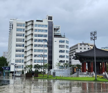 Outer view of Jeonil Building 245