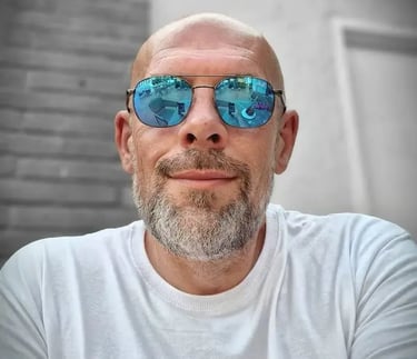 Portrait de Cyrille – fondateur de Cyrille Multi Services