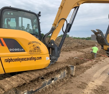 minnie excavator digging footers