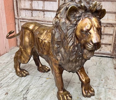 Lion sculpture made in Brass Metal Statue 