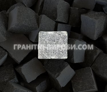 Колота гранітна бруківка габро 8*8*8