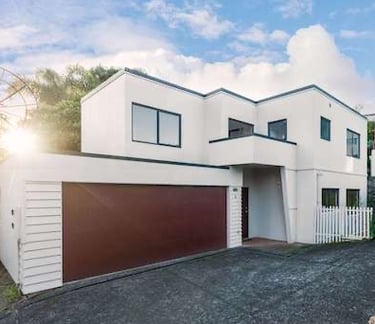 Reclad leaky Mt Wellington home before - Revive Builders Auckland