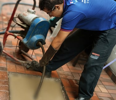 desentupimento de caixa de gordura