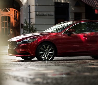 Sedan Mazda untuk Profesional