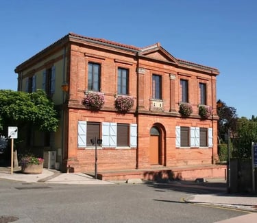 Mairie de Fontenilles, pres de Toulouse