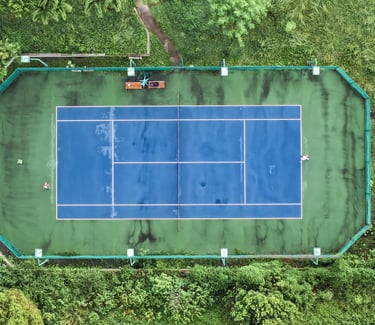 tennis court 