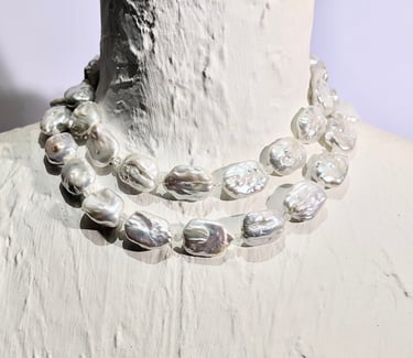 baroque-pearl-necklace-natural-scaramazza-pearls