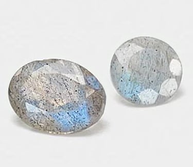 Labradorite stone