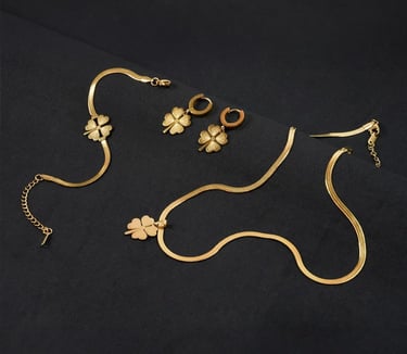 FOUR LEAF CLOVER NECKLACE, BRACELET & EARRING