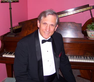 Bob Bushnell at the piano for private piano lessons in Hopkins, Minnesota