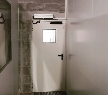 Porte piétonne en Indre-et-Loire à Tours