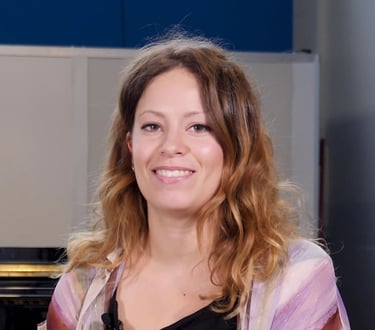 Erica Ruggiero - Docente del Corso di Pianoforte e Tastiere