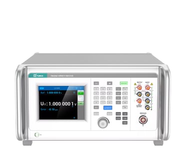 Calibrador multiproducto para calibrar multímetros de 8.5 dígitos en laboratorio de metrología 