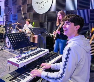 Corso di Pianoforte e Tastiere Moderne a Bologna e Online