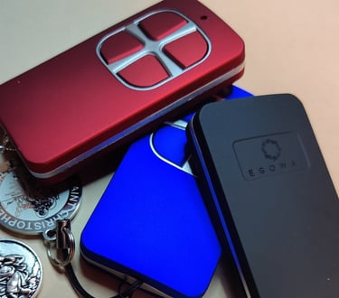 Universalus Šv. Kristoforo Talismanas pultelis, skirtas vairuotojams – tiek automobilių, tiek kitų t
