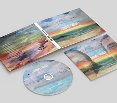 Proyecto del digipack al completo por piezas sobre fondo gris