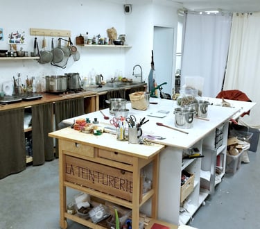 atelier de teinture vegetale artisanat occitanie francais aveyron fibres naturelles