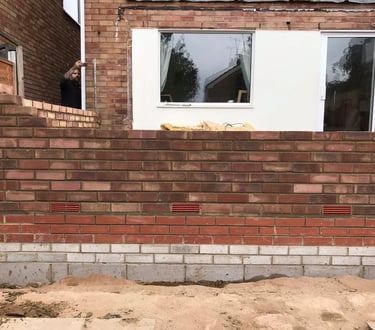 a brickwall in evesham built by Lakes building and plastering services