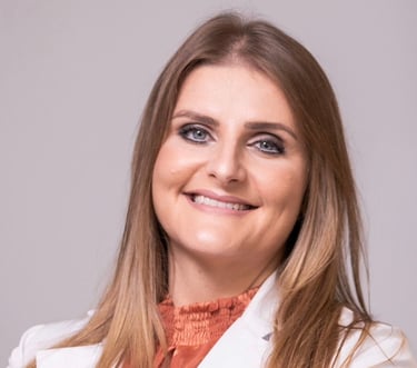 Dra. Iramaia Cardoso Vazquez GINOCOLOGISTA e OBSTETRA