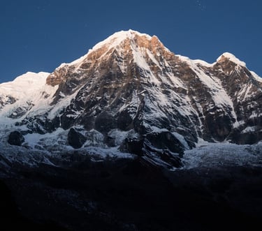 Picture of Annapurna South Peak on the trail of Annapurna Base Camp Trek.